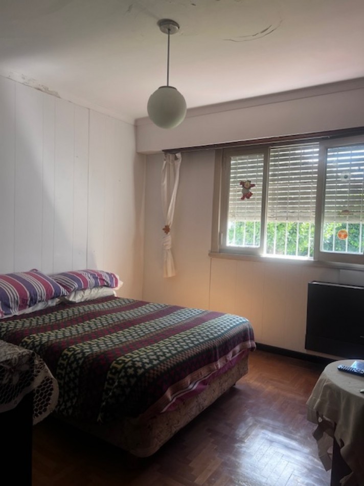 Venta chalet Mar del Plata amplio chalet uso familiar y o comercil 6 ambientes zona San Jose