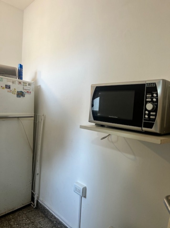 VENTA DEPARTAMENTO. 3 AMB., ZONA PLAZA MITRE