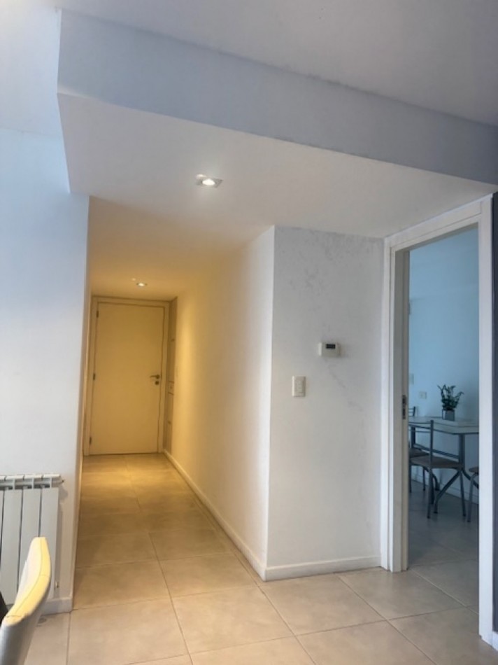 DEPARTAMENTO 3 AMBIENTES EN VENTA  EN  PLAYA  CHICA, MODERNO Y CON VISTA AL  MAR