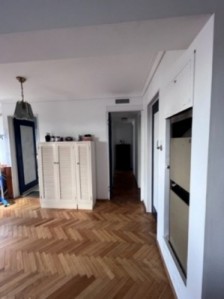 VENTA DEPARTAMENTO DE 3 AMB, BALCON , VISTA PANORAMICA, COCHERA Y BAULERA , EN EL POPULAR EDIFICIO LAFAYETTE