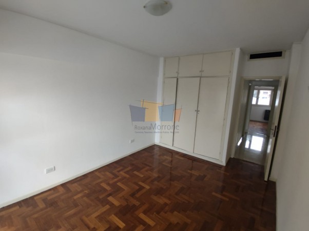 PISO 3 AMBIENTES , SHOPPING LOS GALLEGOS, IMPECABLE