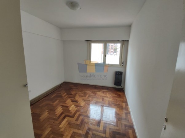 PISO 3 AMBIENTES , SHOPPING LOS GALLEGOS, IMPECABLE