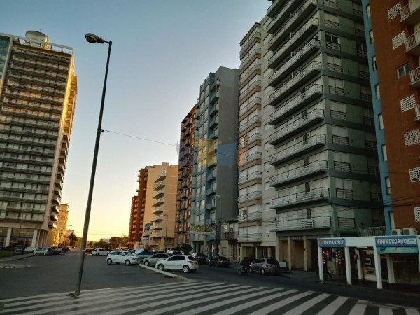 CON RENTA !!! DEPARTAMENTO EN VENTA MIRAMAR !!! FRENTE AL MAR !!! MPECABLE DPTO DE 3 AMB. CON DEPENDENCIAS COMPLETAS, BALCON CON VISTA PLENA AL MAR