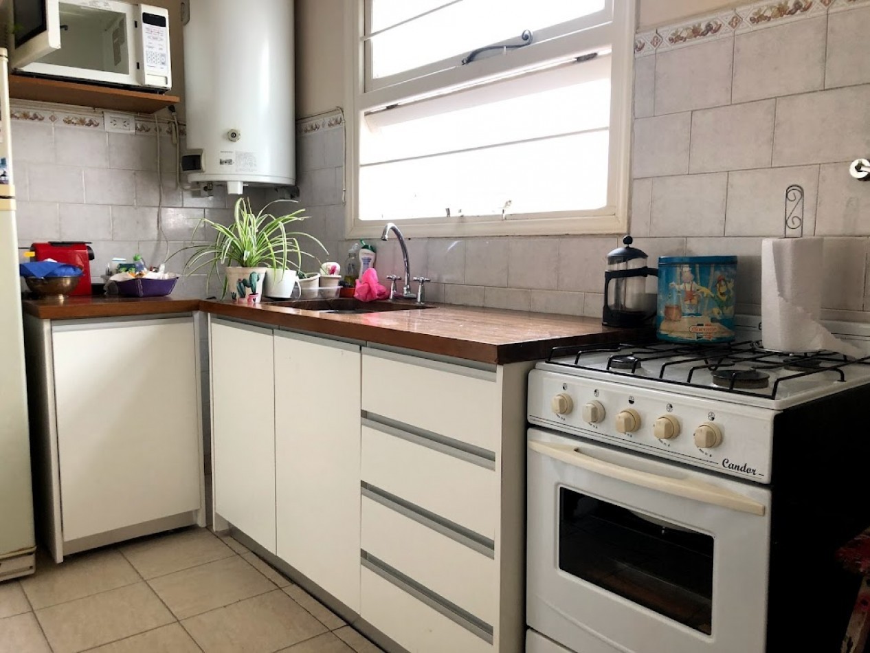 DISPONIBLE DICIEMBRE, ALQUILER por temporada corta o de verano en Mar del Plata !!! DEPARTAMENTO 2 amb. 2/3 PLAZAS. MUY AMPLIO, LUMINOSO Y TRANQUILO. ZONA CHAUVIN, 1o PISO POR ESCALERA, HERMOSO !!!!
