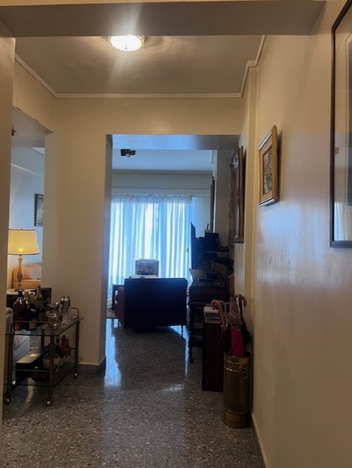 VENTA HERMOSO DEPARTAMENTO EN SEMIPISO, 3 AMB. CON DEPENDENIAS, TERRAZA PROPIA Y COCHERA, LOMAS DE STELLA MARIS