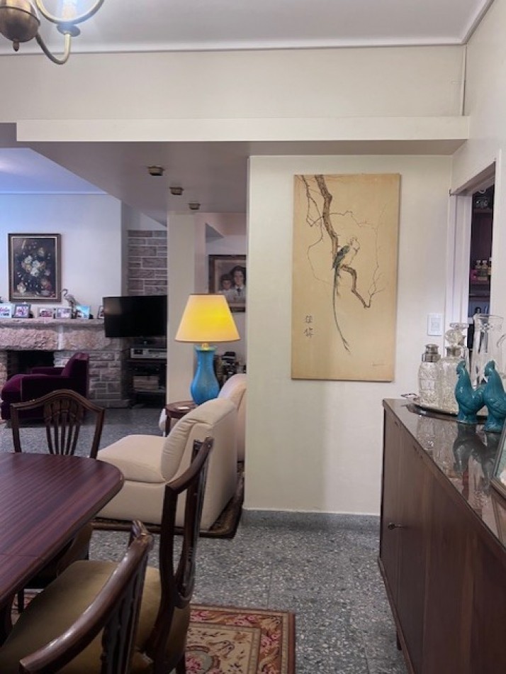VENTA HERMOSO DEPARTAMENTO EN SEMIPISO, 3 AMB. CON DEPENDENIAS, TERRAZA PROPIA Y COCHERA, LOMAS DE STELLA MARIS