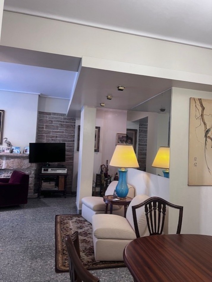 VENTA HERMOSO DEPARTAMENTO EN SEMIPISO, 3 AMB. CON DEPENDENIAS, TERRAZA PROPIA Y COCHERA, LOMAS DE STELLA MARIS