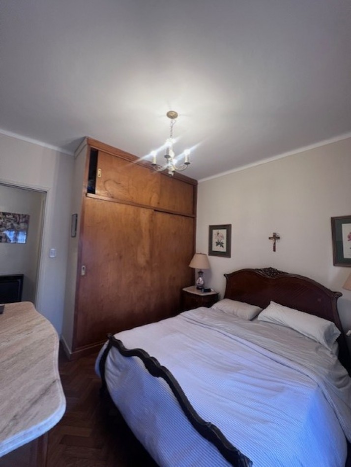 VENTA HERMOSO DEPARTAMENTO EN SEMIPISO, 3 AMB. CON DEPENDENIAS, TERRAZA PROPIA Y COCHERA, LOMAS DE STELLA MARIS
