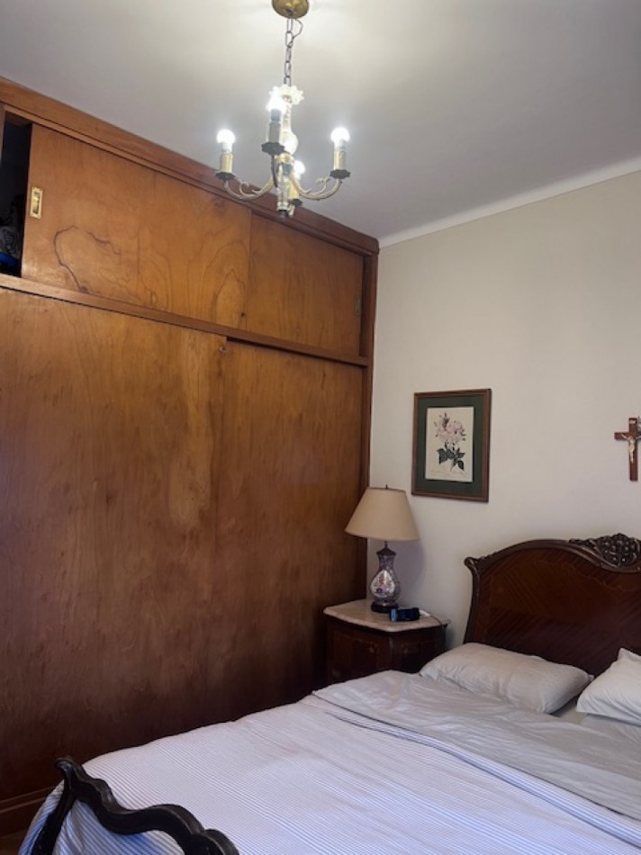 VENTA HERMOSO DEPARTAMENTO EN SEMIPISO, 3 AMB. CON DEPENDENIAS, TERRAZA PROPIA Y COCHERA, LOMAS DE STELLA MARIS